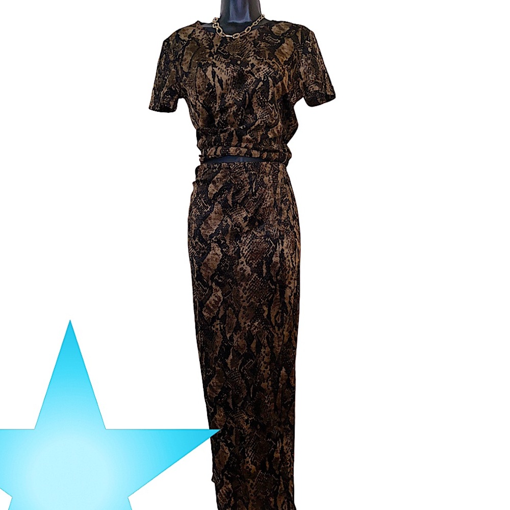 1990s vtg 2 pc set - animal print skirt & top